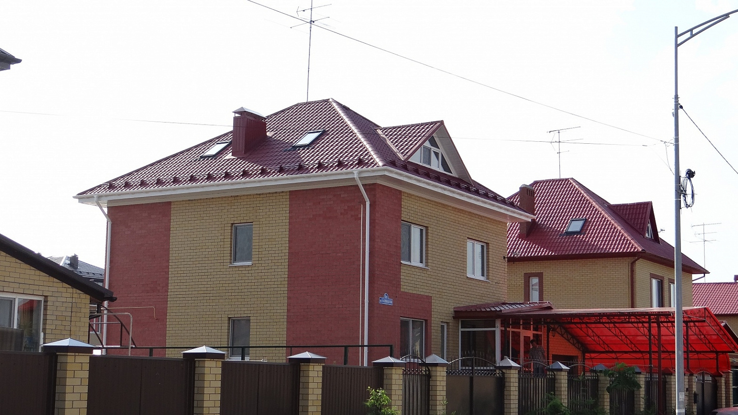 Угол желоба 135˚ Docke LUX, пломбир
